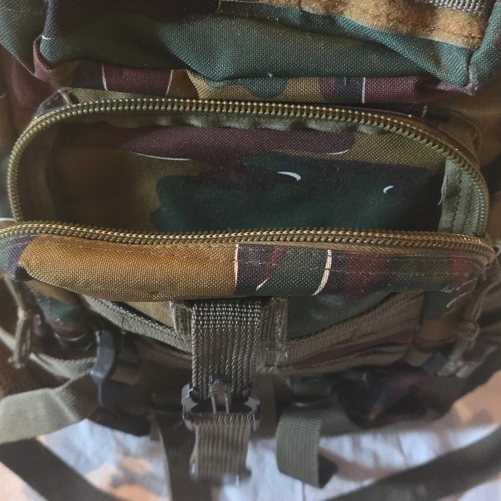 Unbranded Tactical‎ Backpack Camouflage 18x12x6